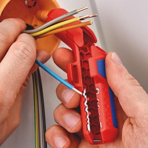 Knipex ErgoStrip Universal Stripping Tool for Left-handers 135mm 16 95 02 SB